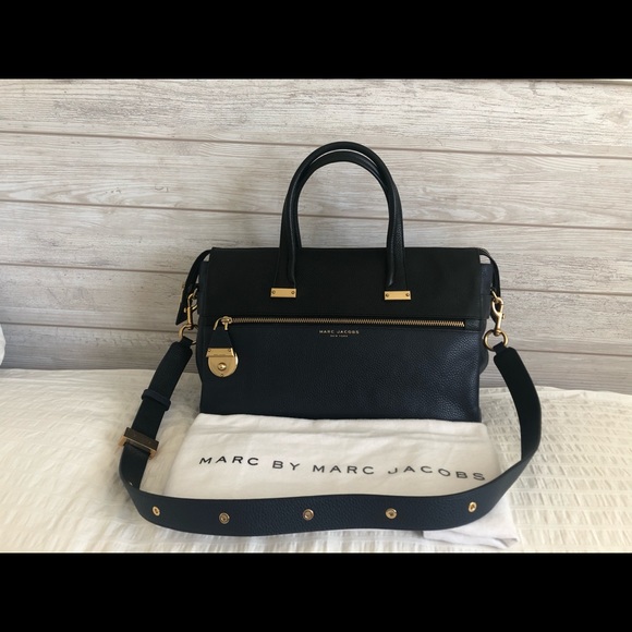 Marc Jacobs Handbags - Marc Jacobs Bag
